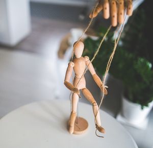 Manipulation de la pensée : attention à ne pas tomber dans ce piège